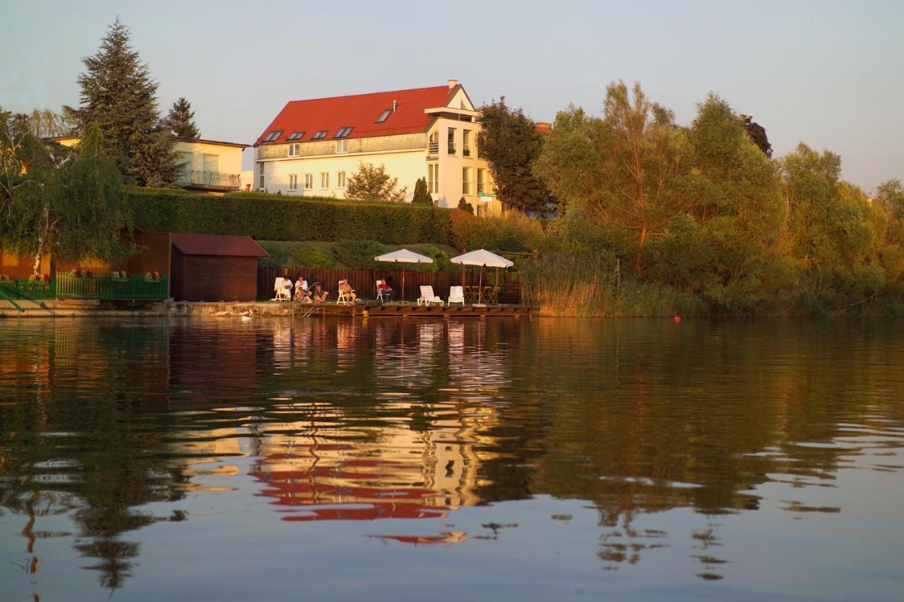 Strandhotel Alte Donau Vienna
