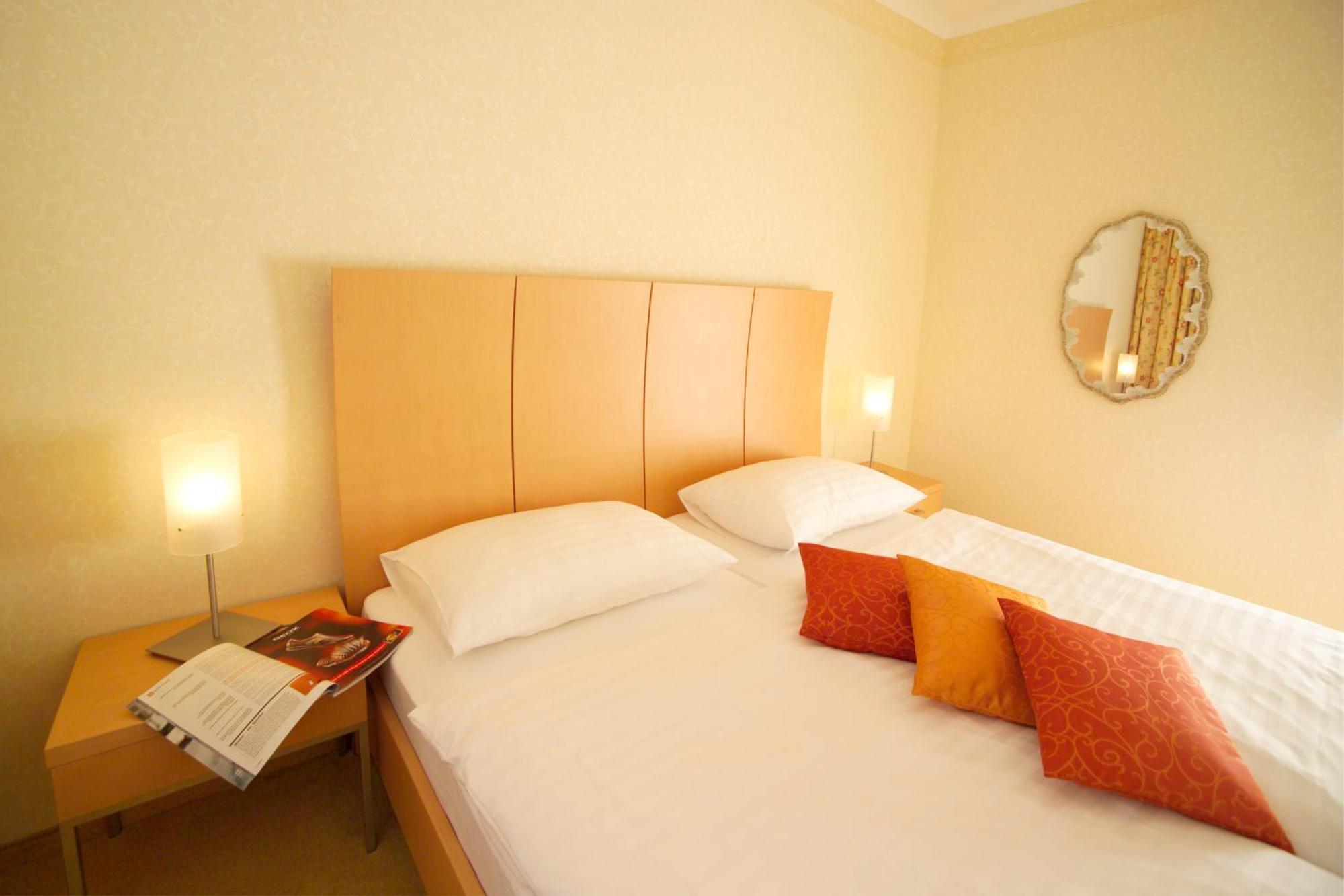 Strandhotel Alte Donau Hotel Wenen