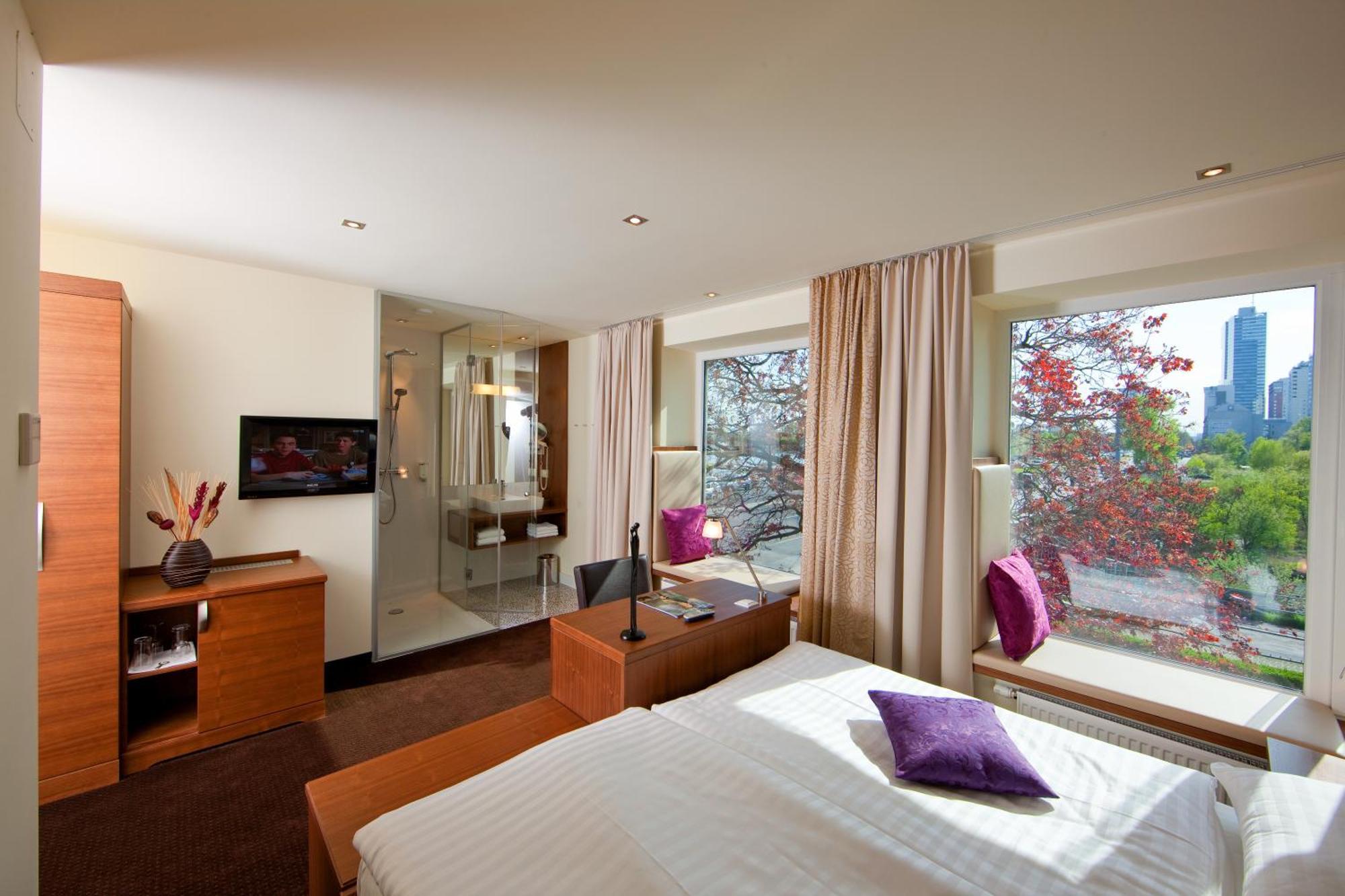 Strandhotel Alte Donau 4* Wenen