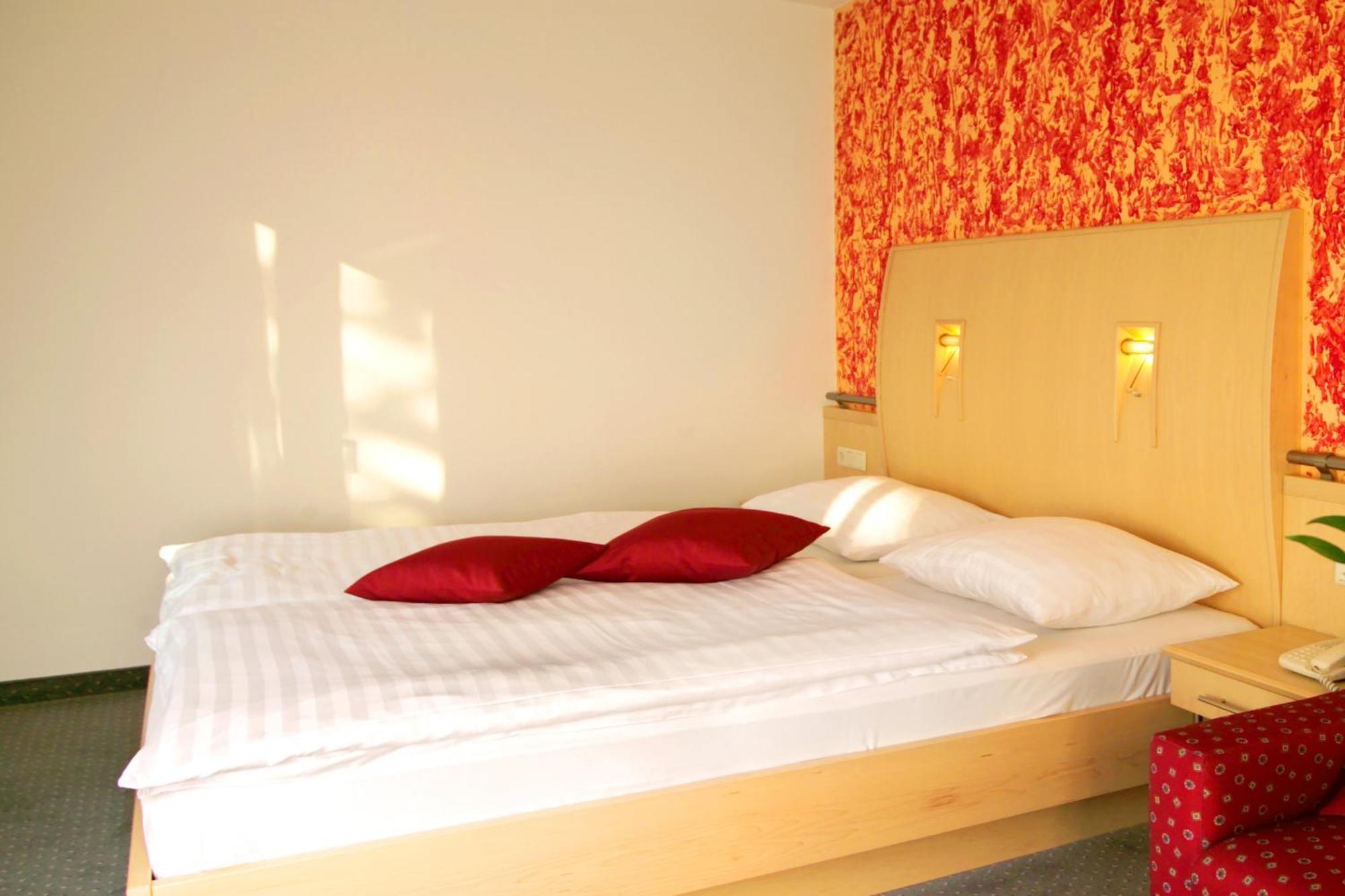 Strandhotel Alte Donau 4* Wenen