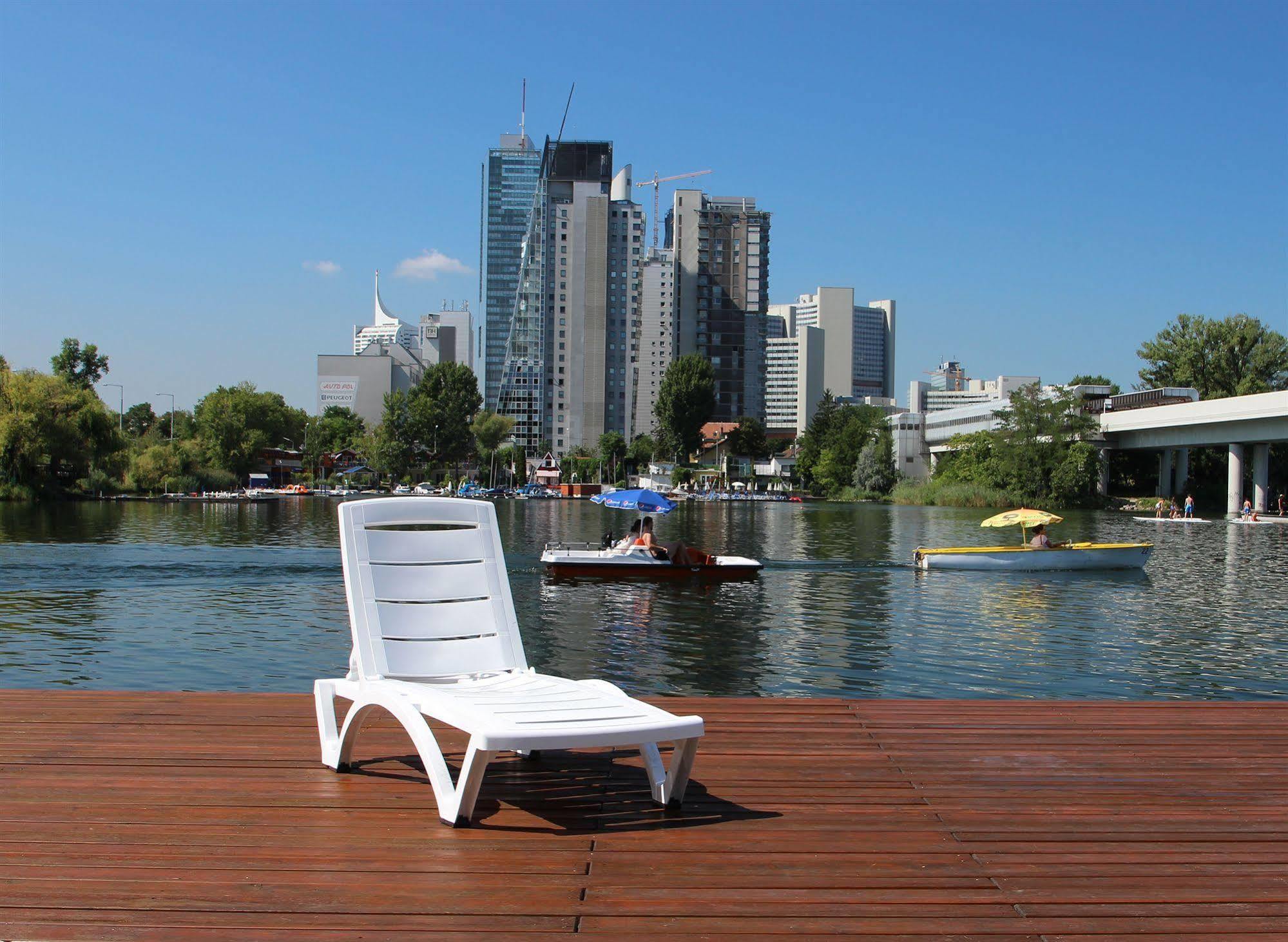Strandhotel Alte Donau Wenen